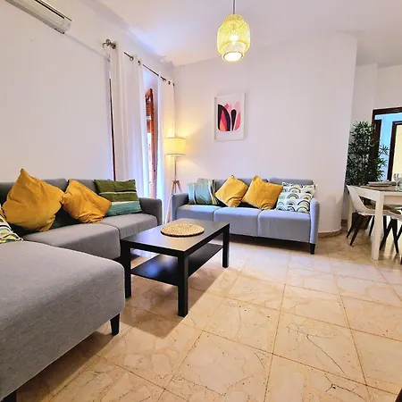 Apartment Centro Historico 3 *